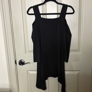 Clara Sun Woo Elegant Cold Shoulder Shark-bite Black Tunic EUC Sz M